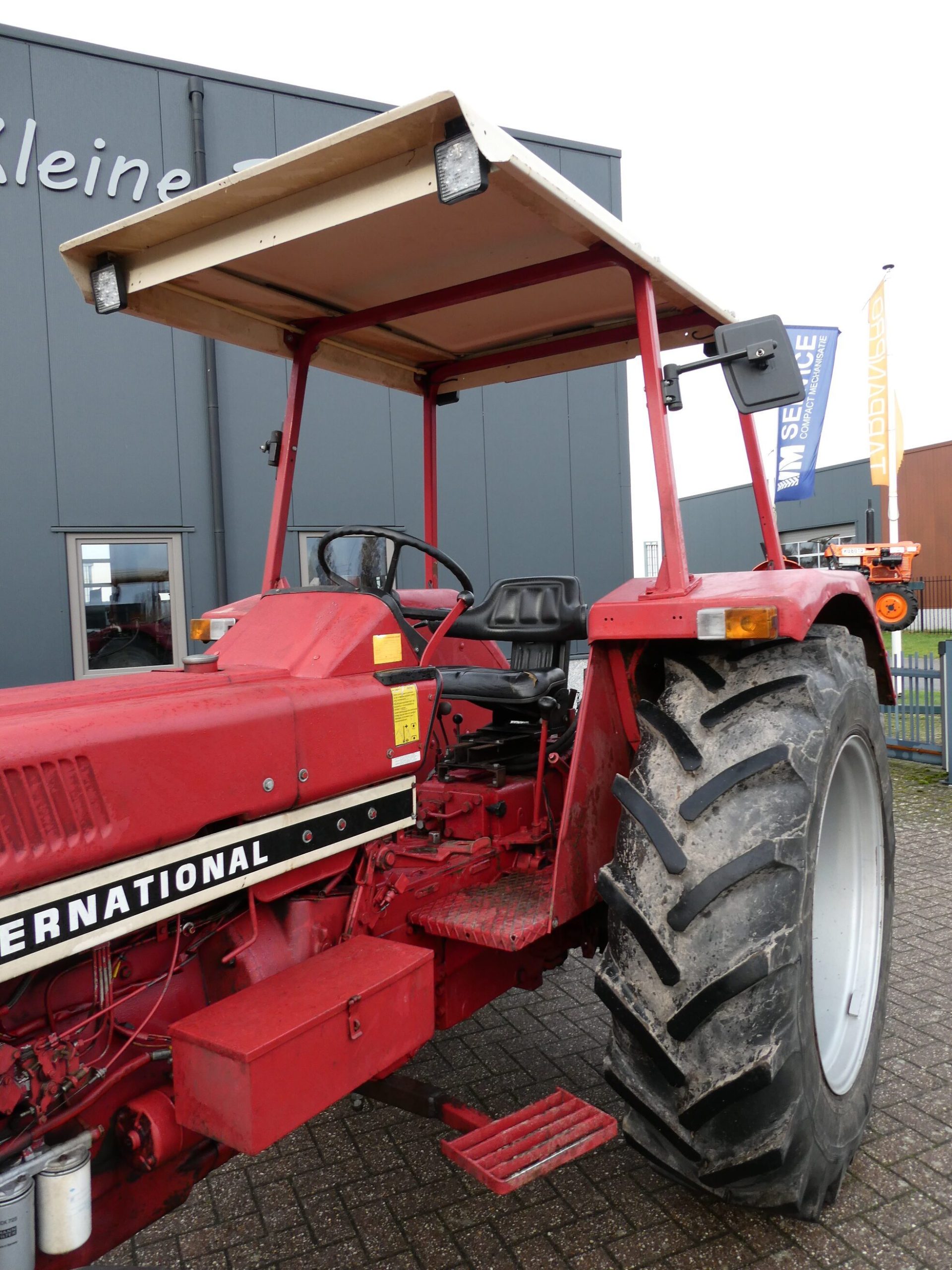 International 744 2wd - Afbeelding 10