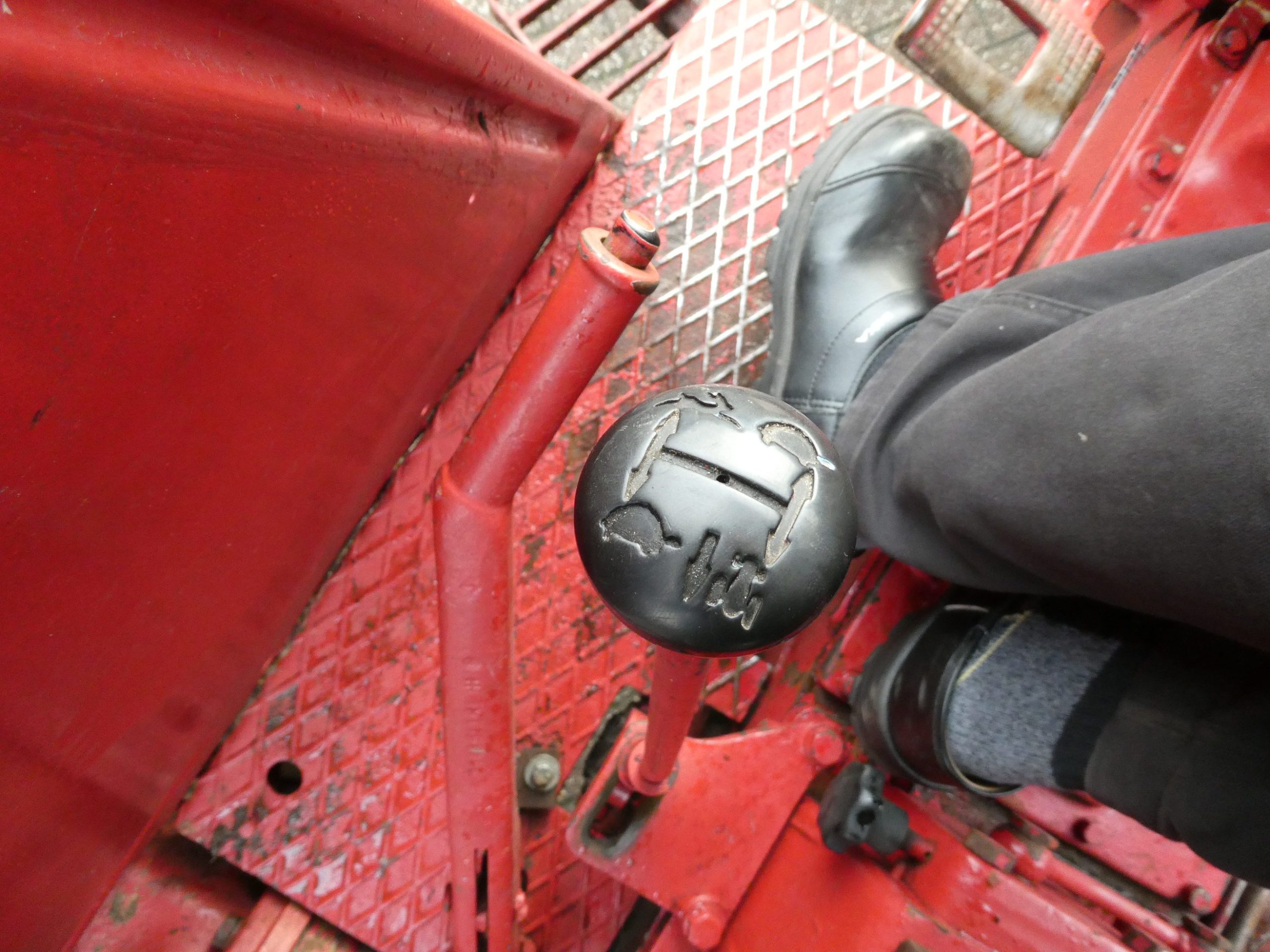 International 744 2wd - Afbeelding 15