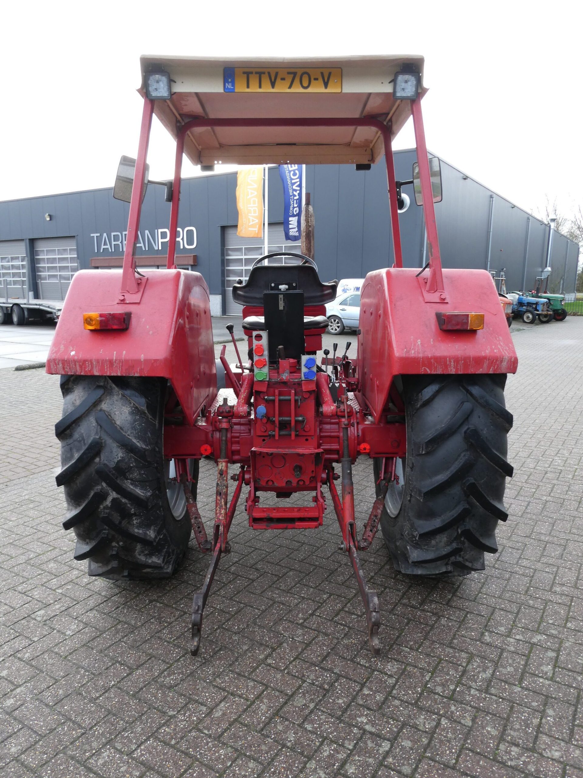 International 744 2wd - Afbeelding 19