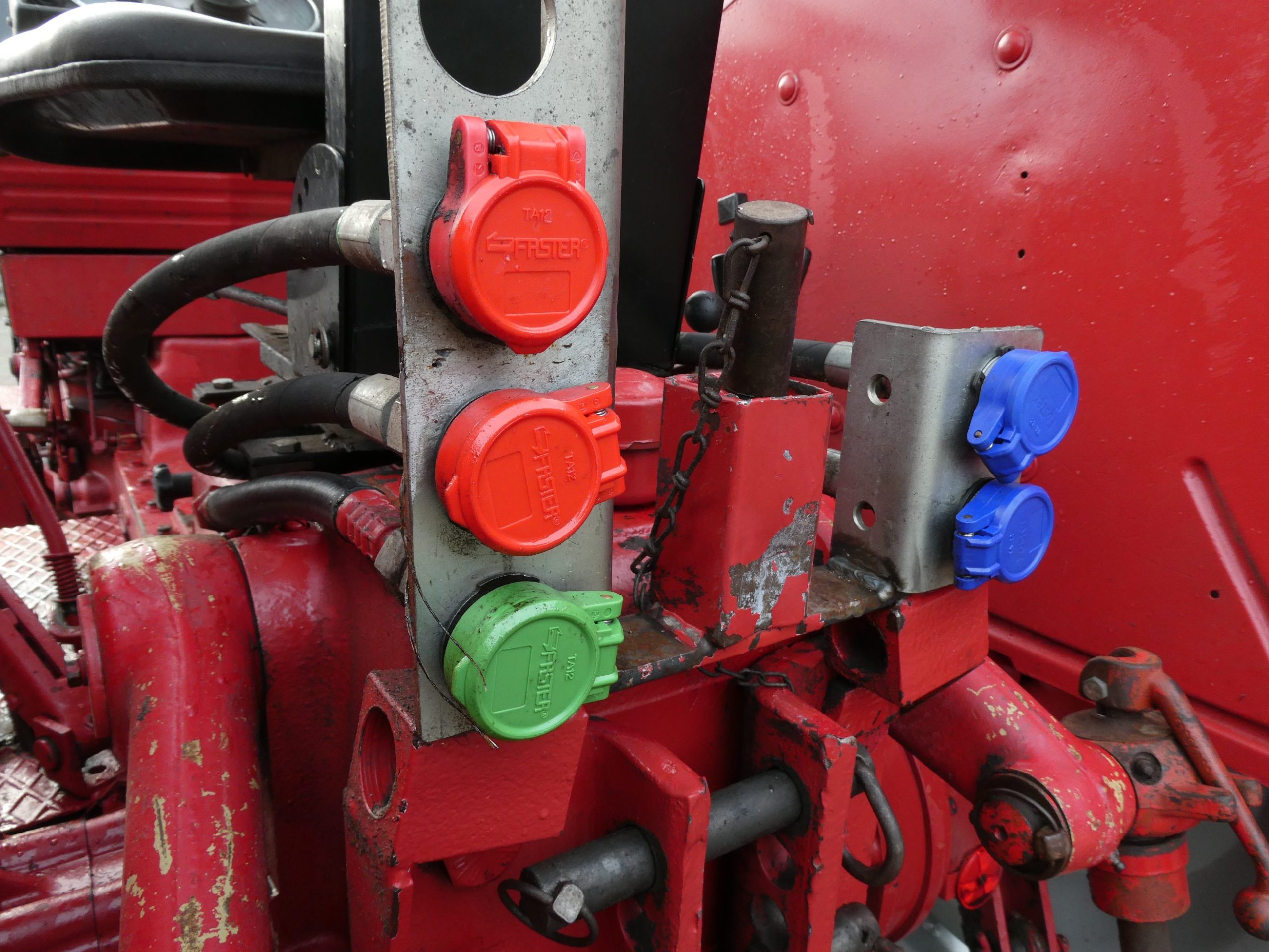 International 744 2wd - Afbeelding 25