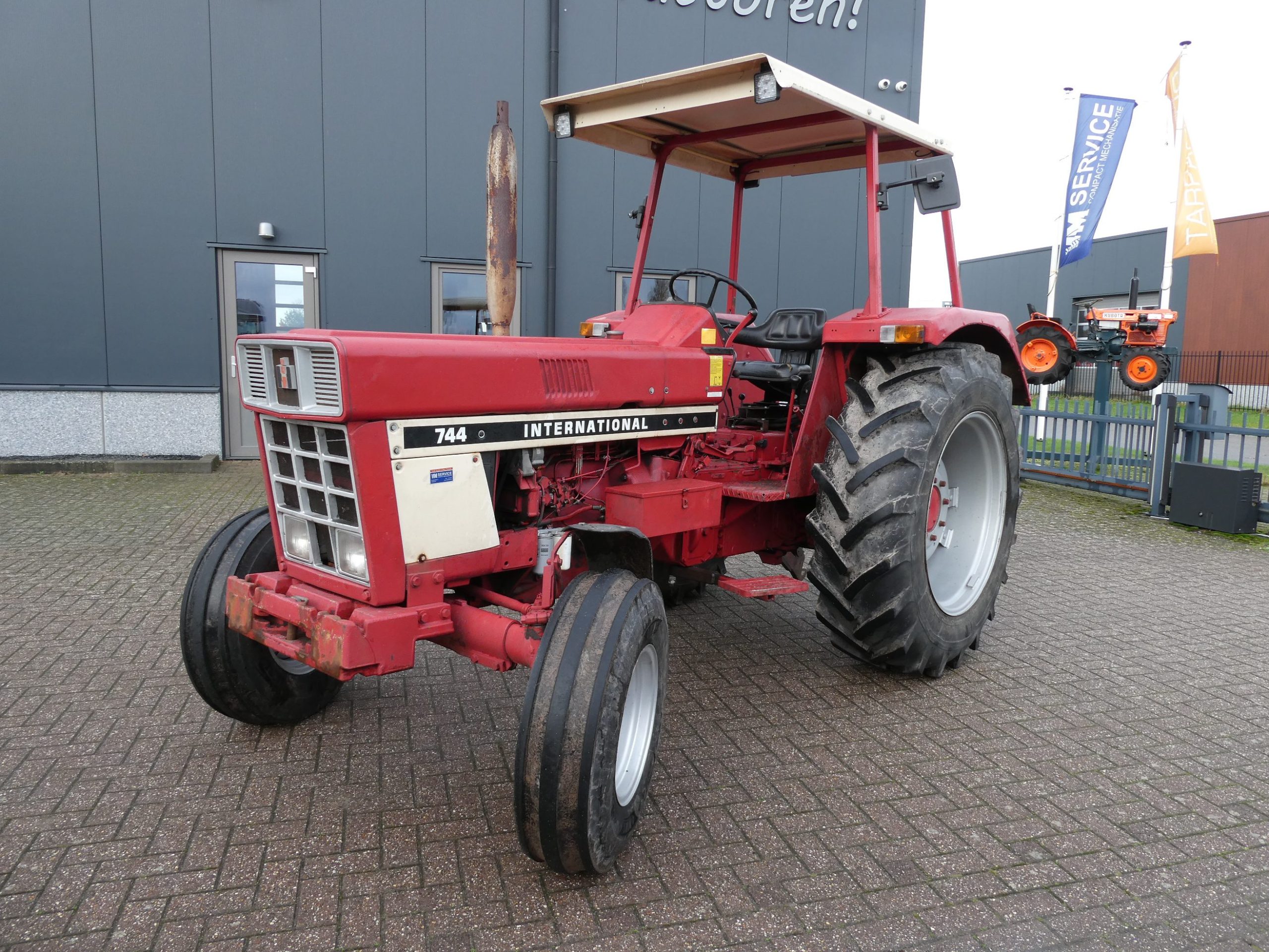 International 744 2wd - Afbeelding 3