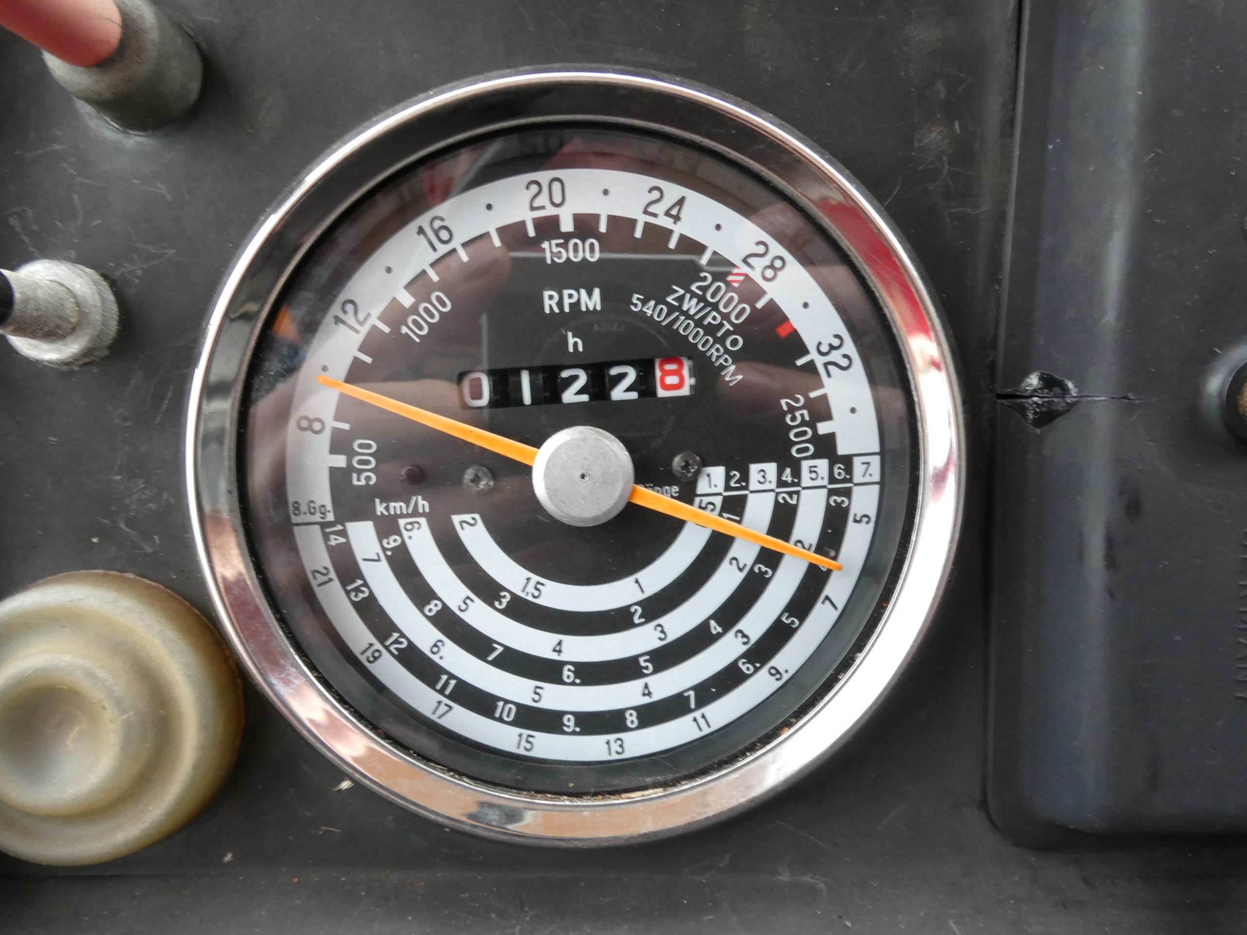 International 844-S 2wd - Afbeelding 16