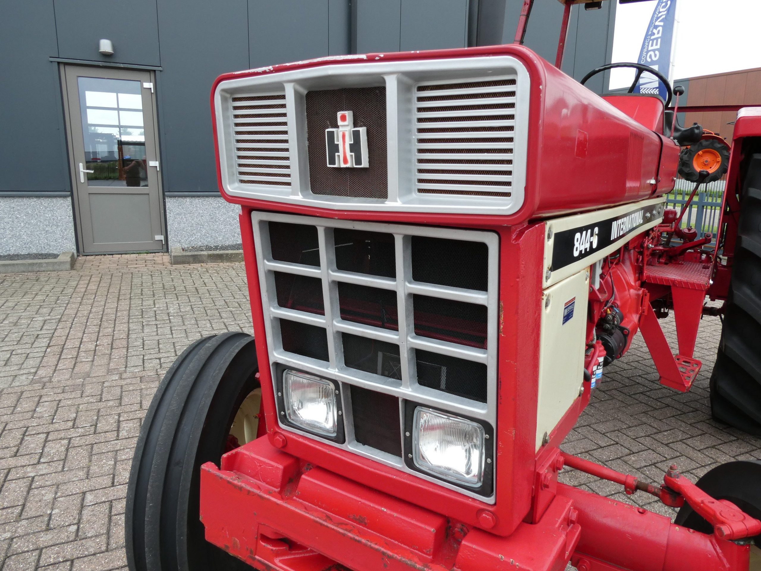 International 844-S 2wd - Afbeelding 8