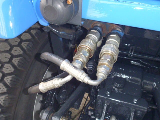 Iseki TF325 4wd HST - Afbeelding 21