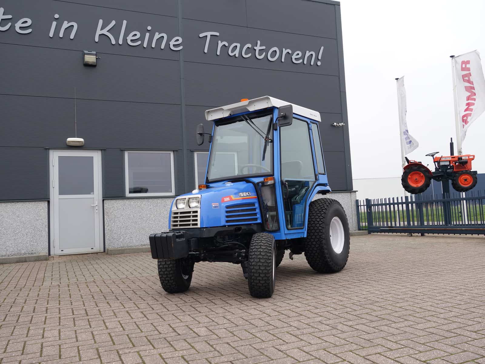 Iseki 325 4wd HST - Afbeelding 30