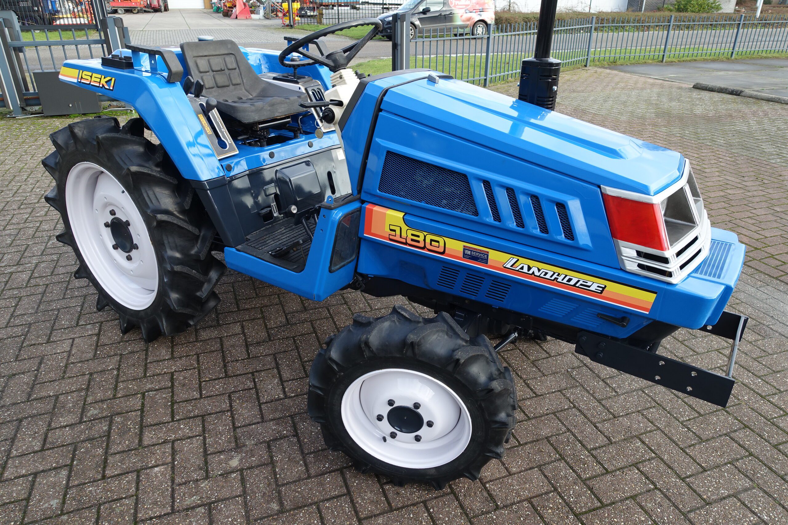 Iseki TU180 4wd - Afbeelding 2