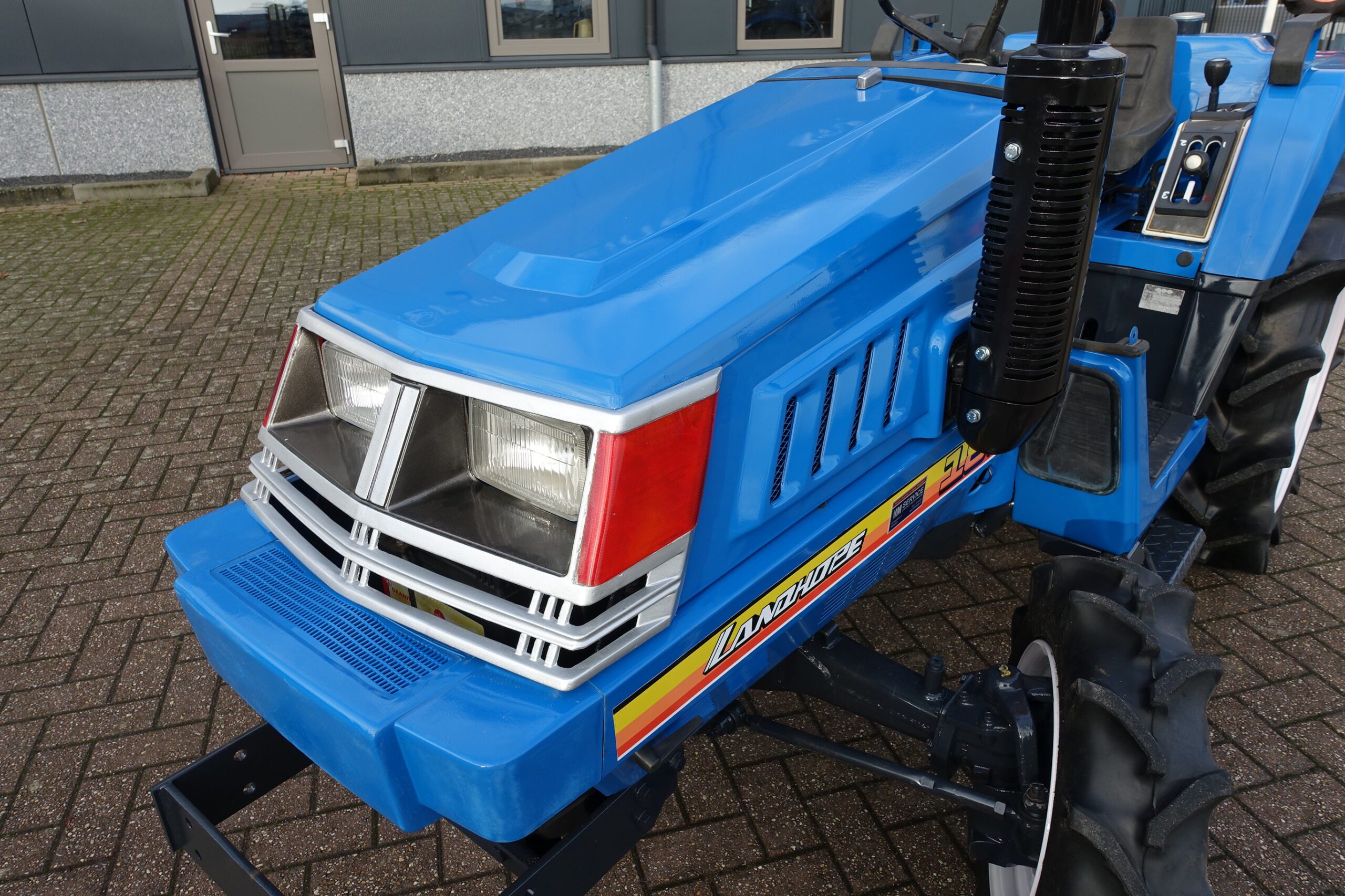 Iseki TU180 4wd - Afbeelding 4