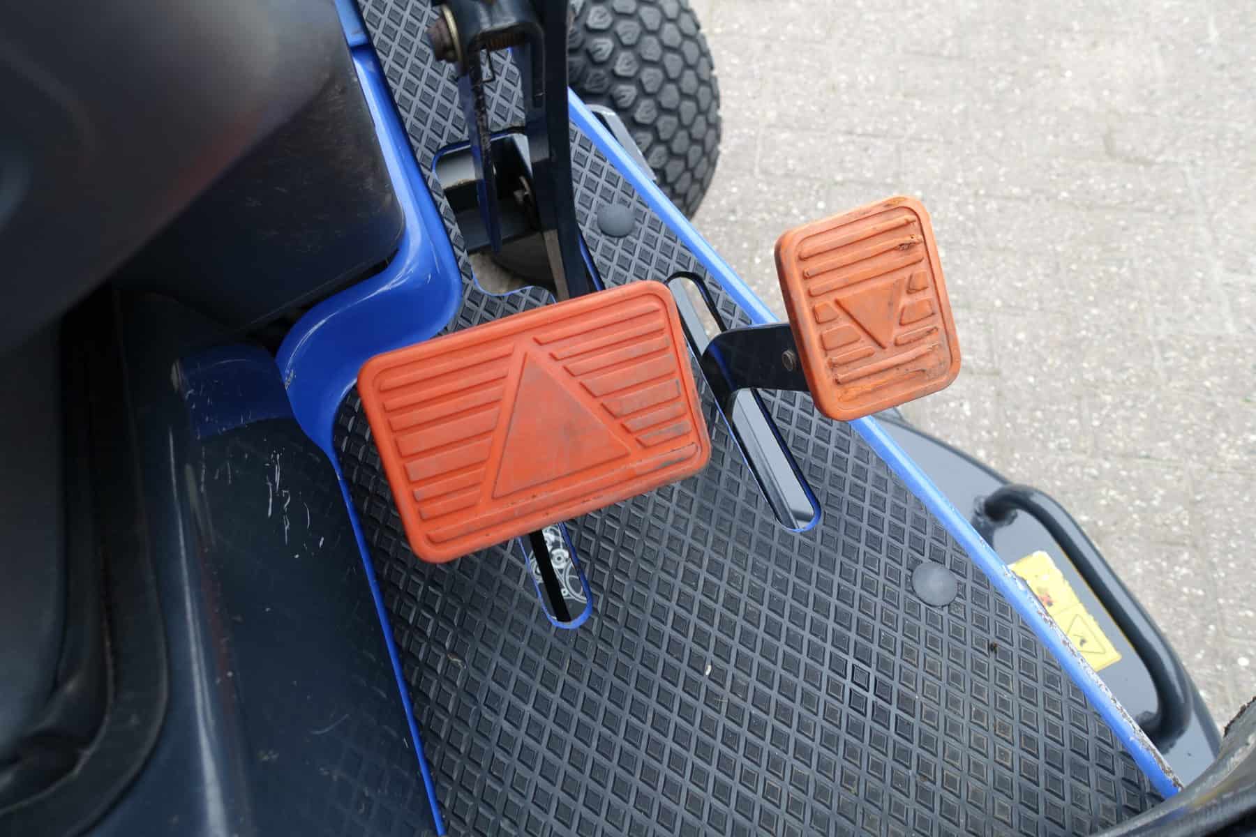 Iseki SXG22 HST - Afbeelding 12