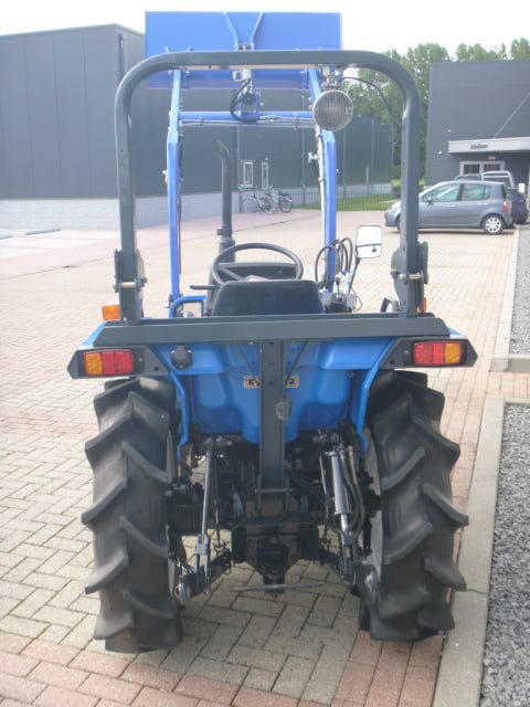 Iseki TA210 4wd - Afbeelding 19