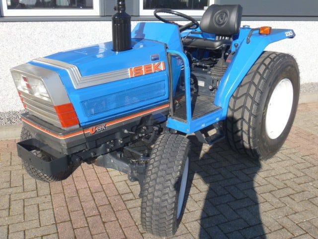 Iseki TA230 4wd - Afbeelding 3