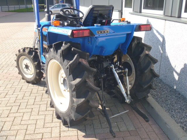 Iseki TA230 4wd - Afbeelding 16