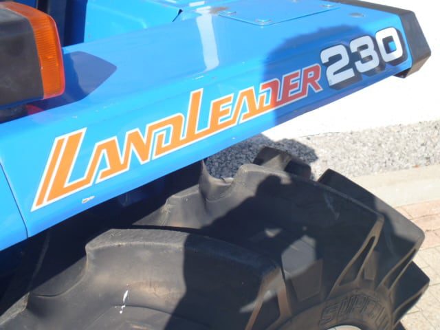 Iseki TA230 4wd - Afbeelding 7