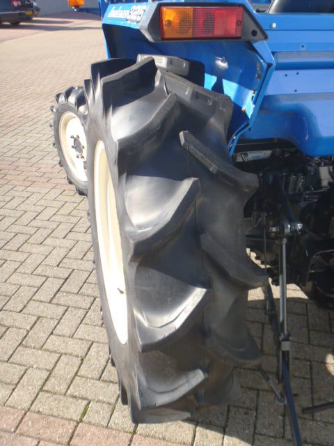 Iseki TA325 4wd - Afbeelding 19