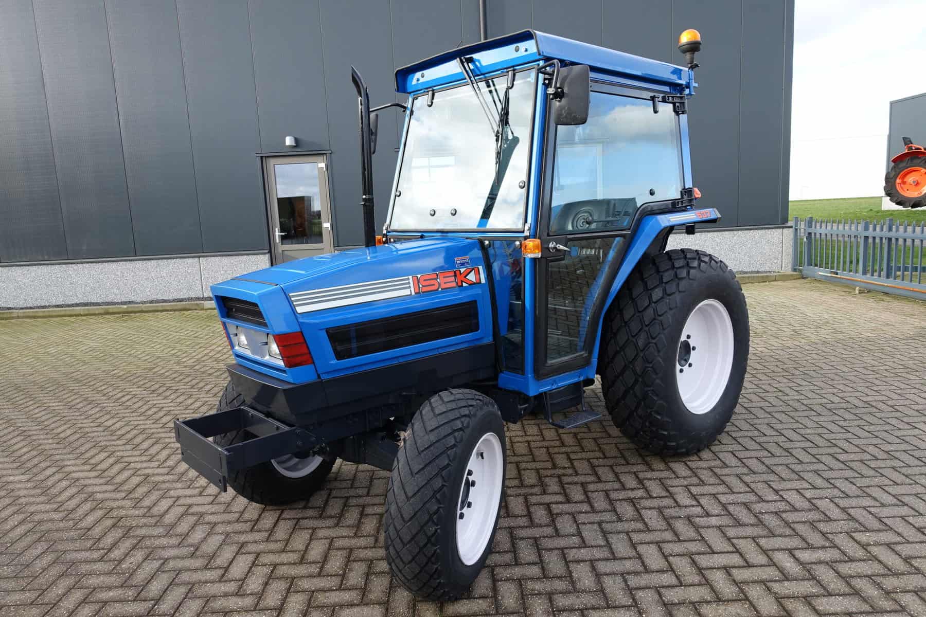 Iseki TA537 4wd - Afbeelding 3