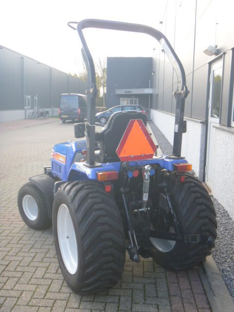 Iseki TH4330 4wd HST - Afbeelding 18