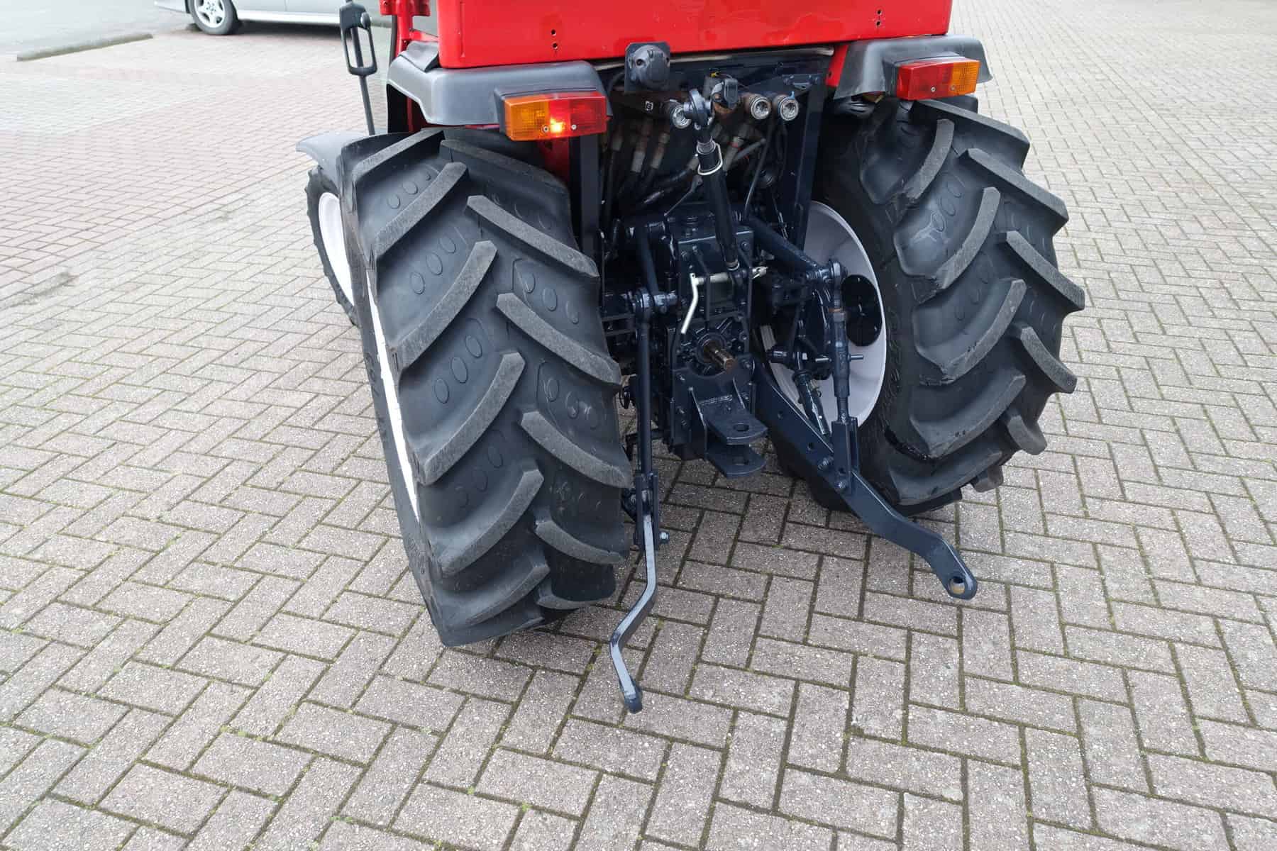 Iseki TH4330 4wd HST - Afbeelding 20