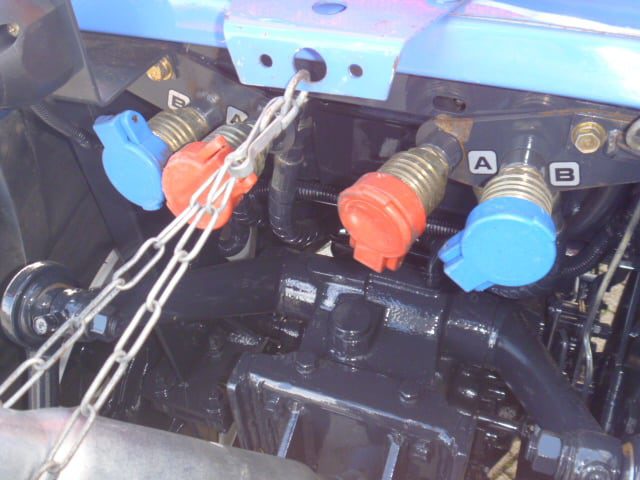 Iseki TH4330 4wd HST - Afbeelding 22