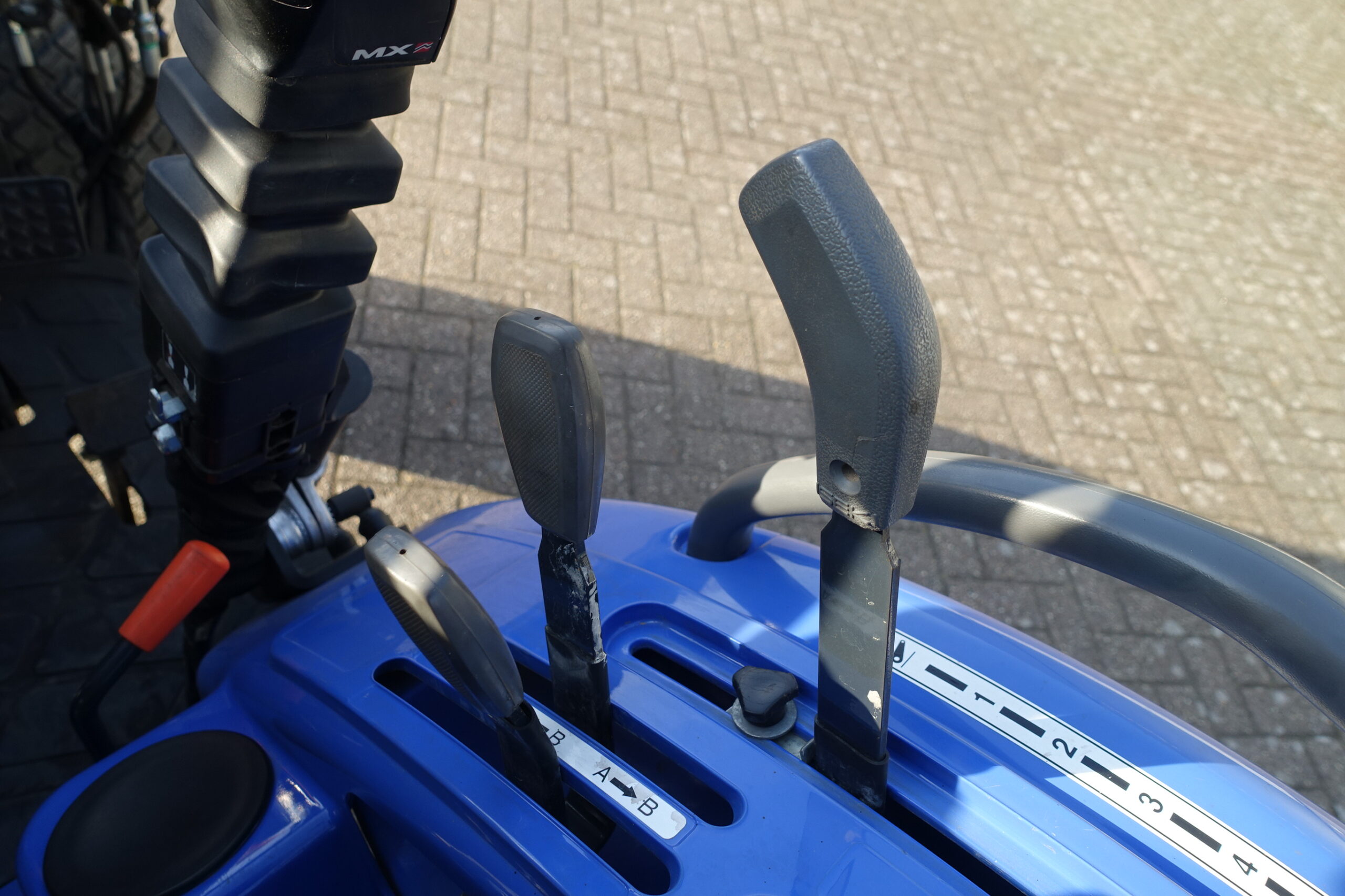 Iseki TH4365 4wd HST - Afbeelding 14