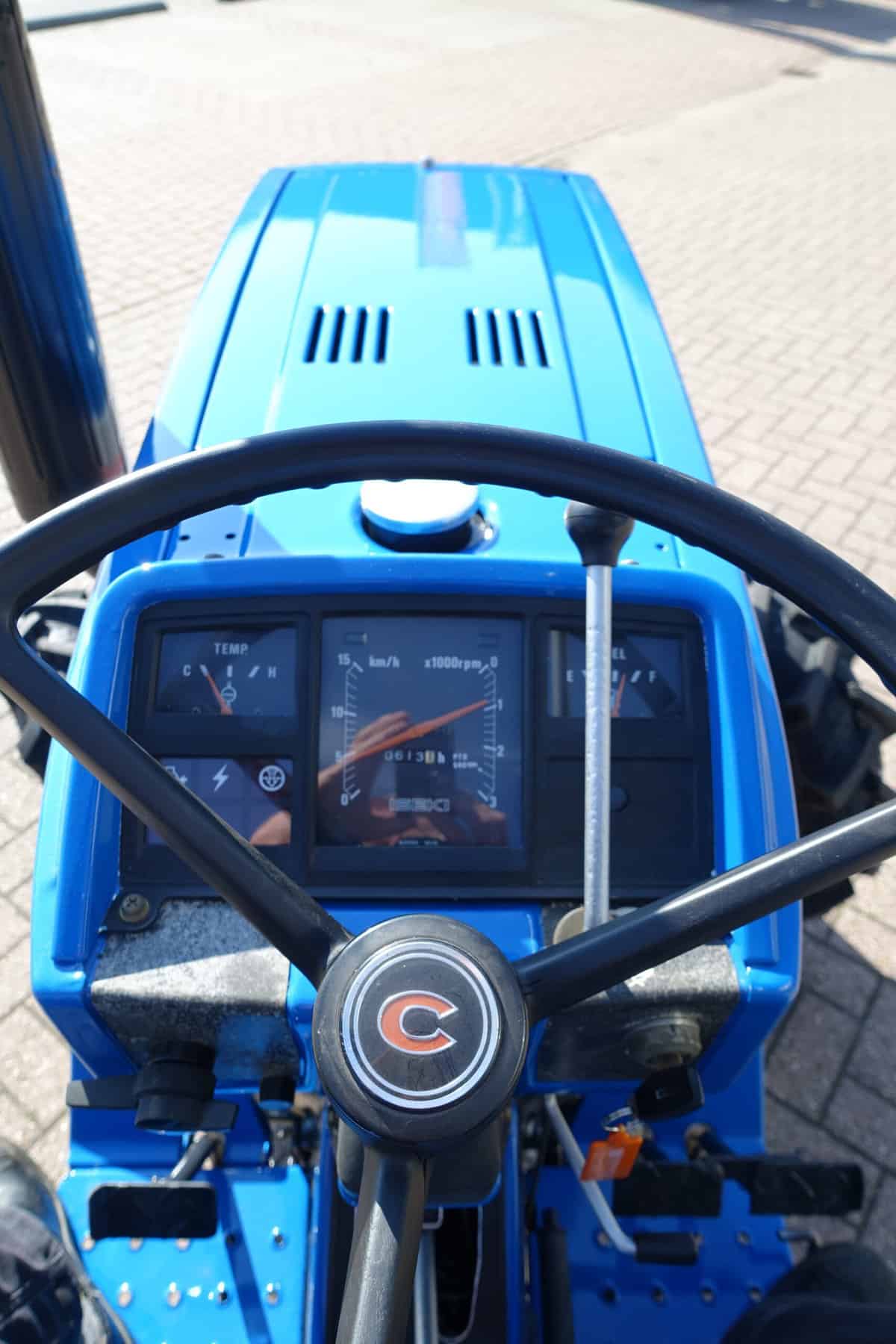 Iseki TL2100 4wd - Afbeelding 11