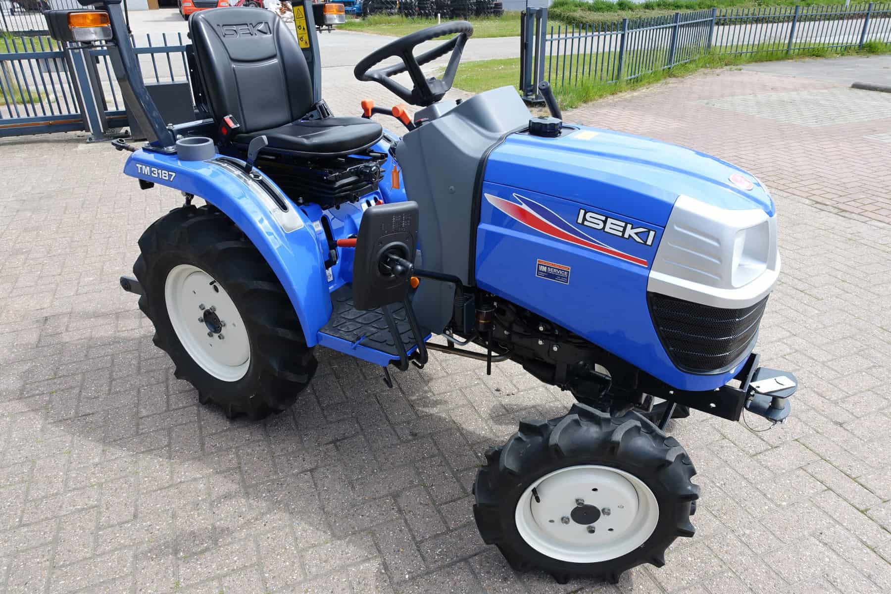 Iseki TM3187 4wd - Afbeelding 2