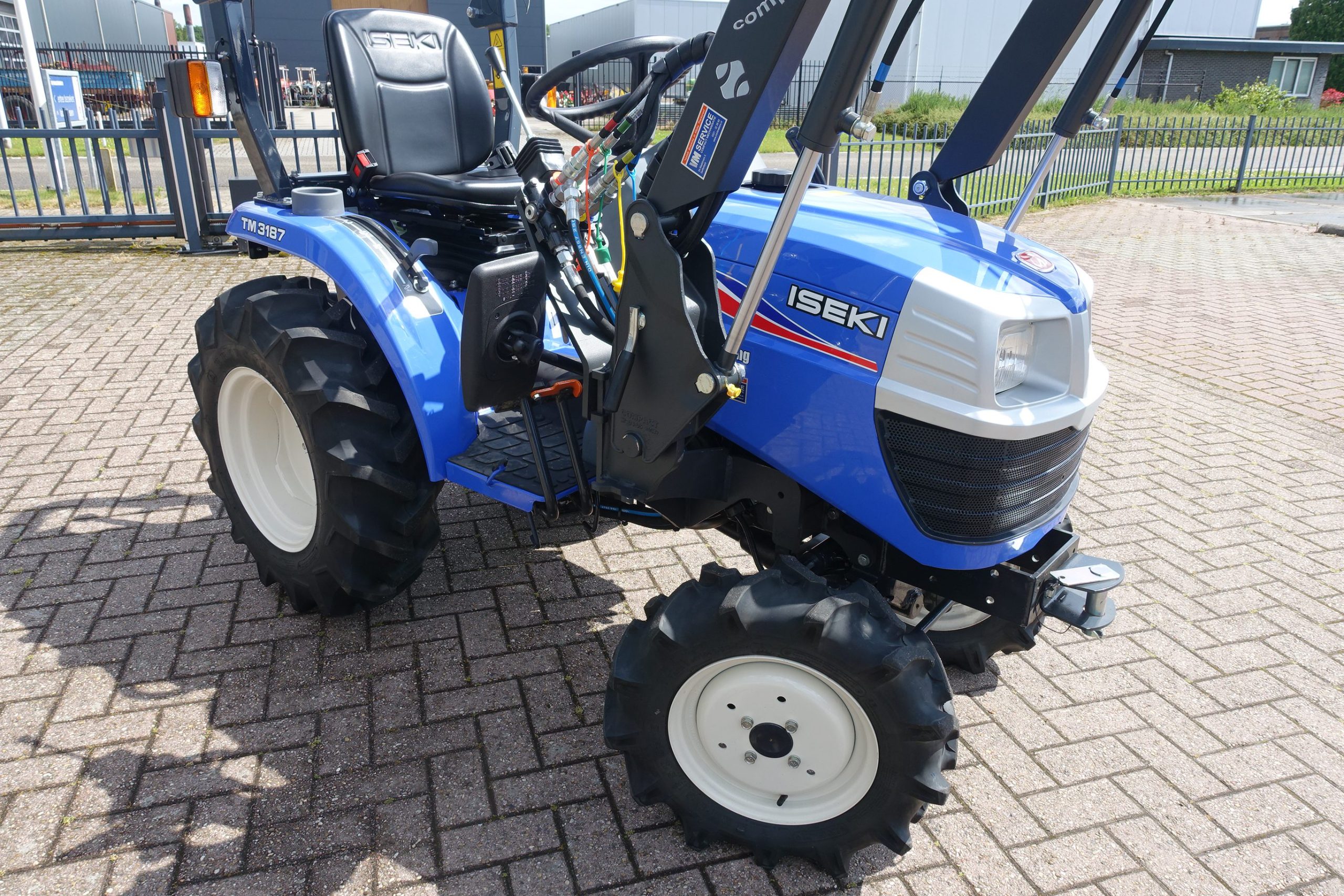 Iseki TM3187 4wd - Afbeelding 2