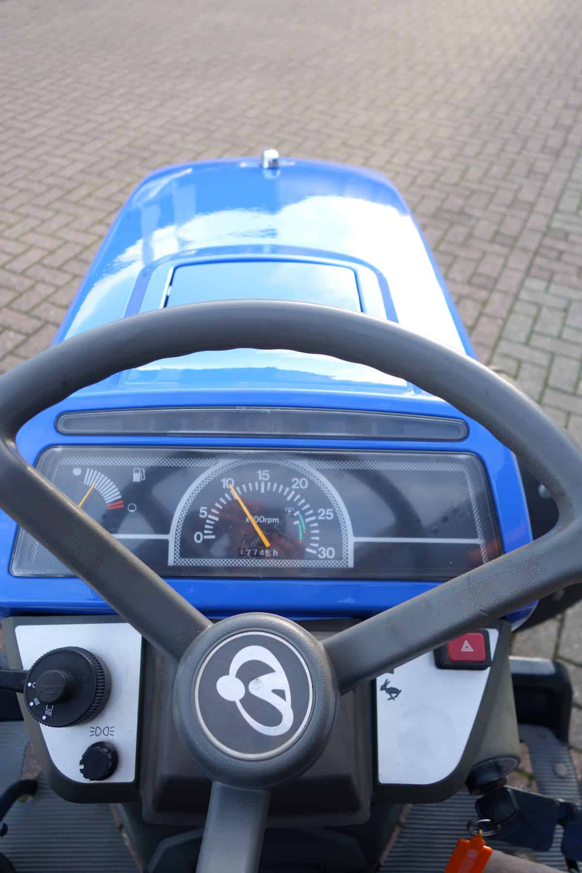 Iseki TM3200 4wd - Afbeelding 11