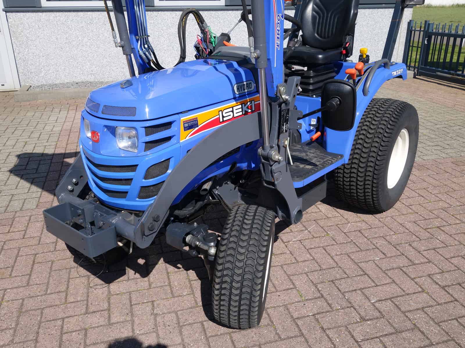 Iseki TM3215 4wd HST - Afbeelding 4