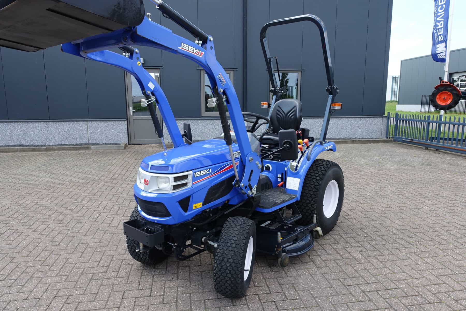 Iseki TM3267 4wd HST - Afbeelding 4