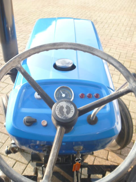 Iseki TS1610 2wd - Afbeelding 9