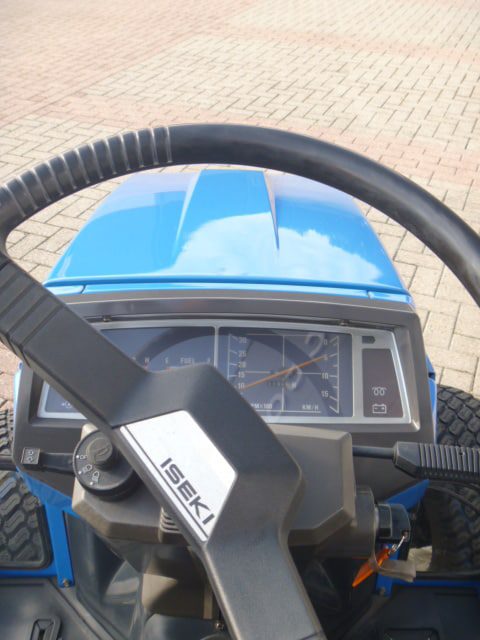 Iseki TU145 4wd - Afbeelding 12