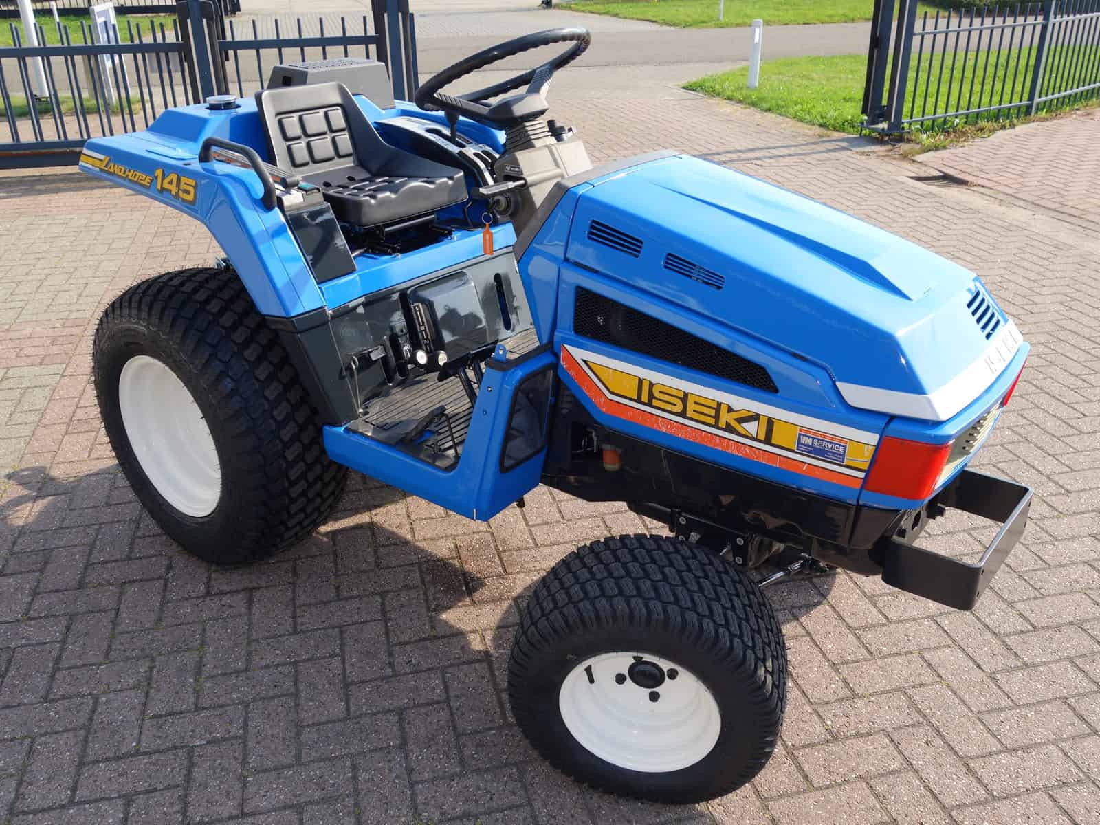 Iseki TU145 4wd - Afbeelding 2