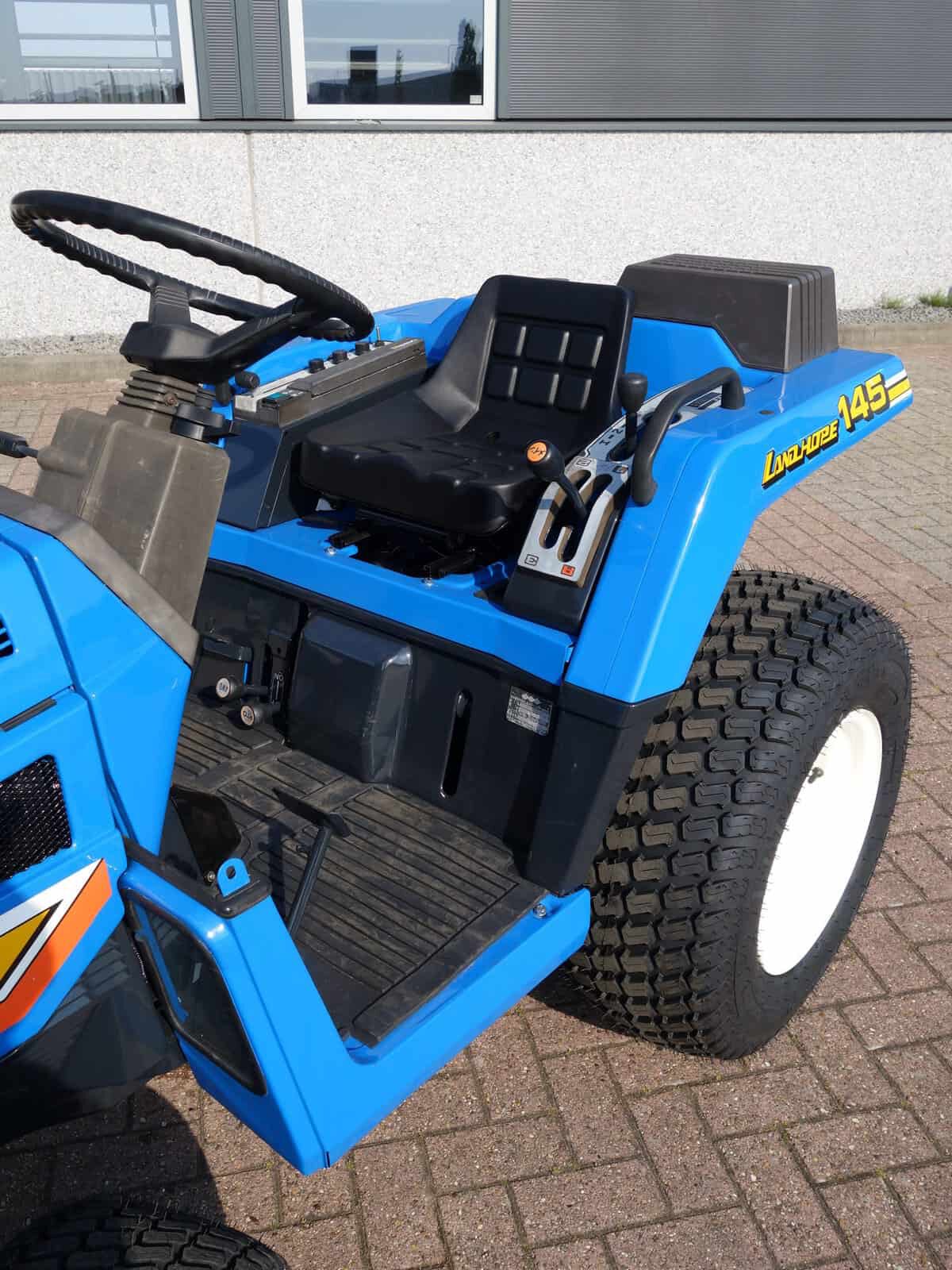 Iseki TU145 4wd - Afbeelding 7