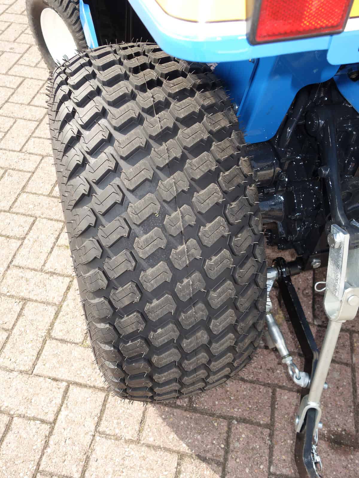 Iseki TU145 4wd - Afbeelding 16