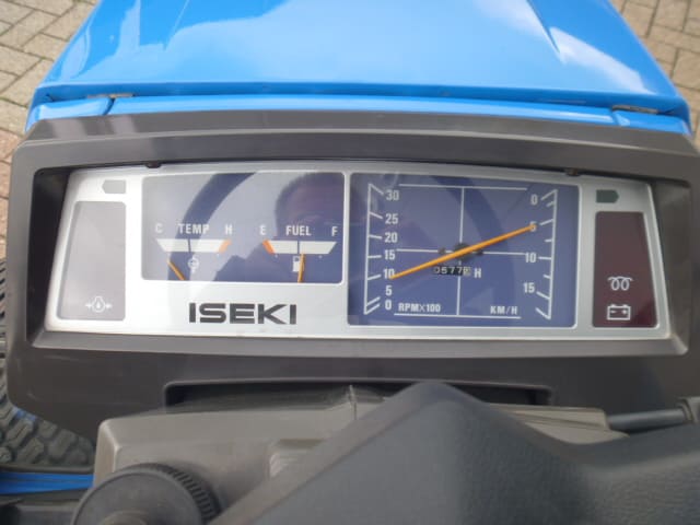 Iseki TU147 4wd - Afbeelding 9