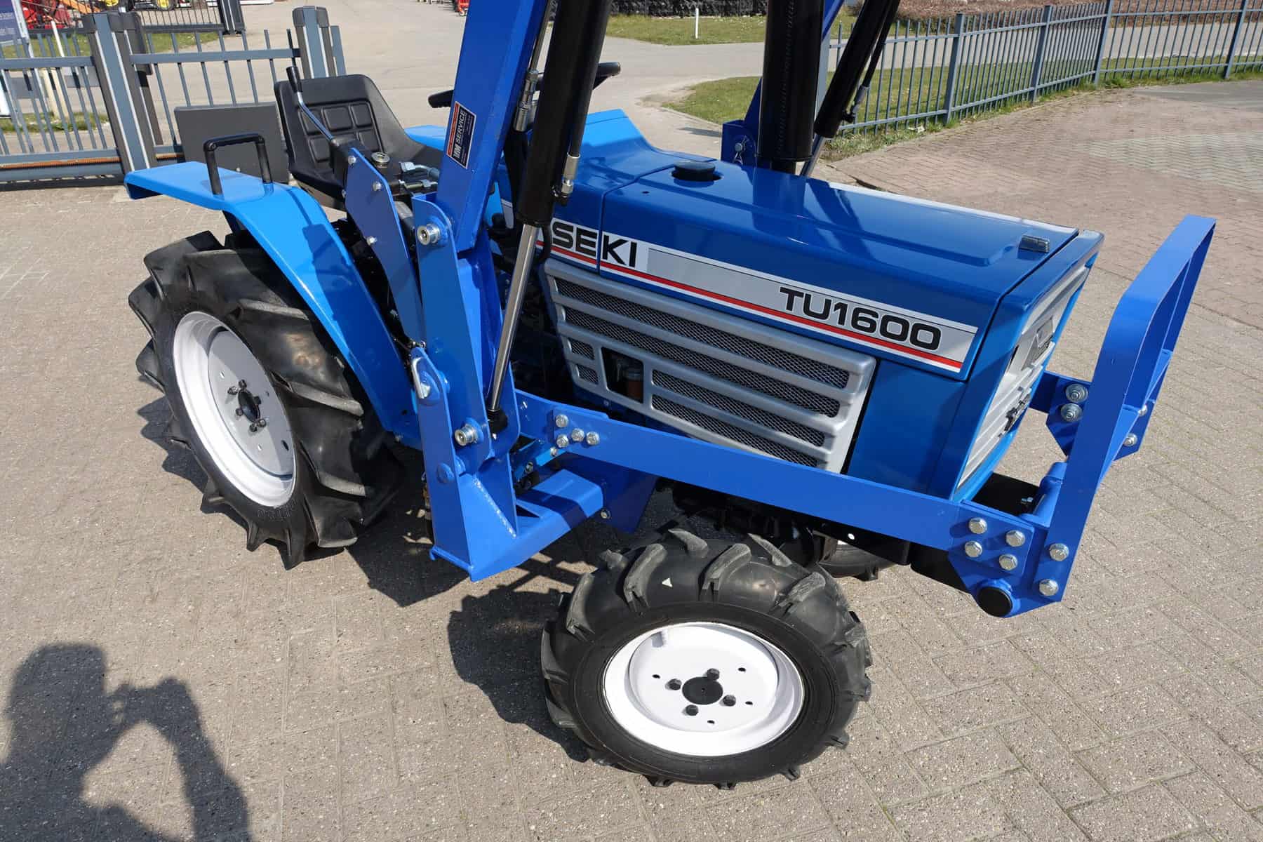 Iseki TU1600 4wd - Afbeelding 2