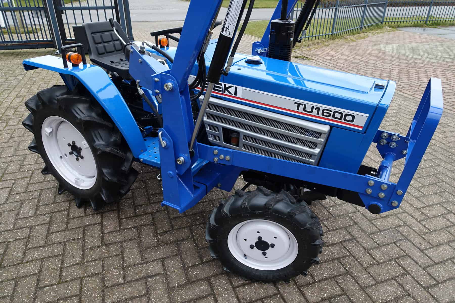 Iseki TU1600 4wd - Afbeelding 2