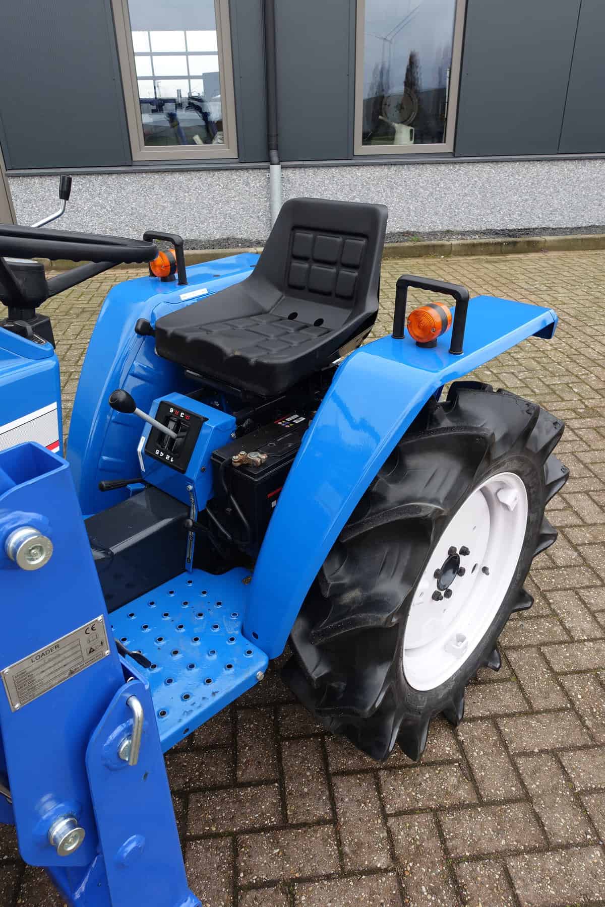 Iseki TU1600 4wd - Afbeelding 8