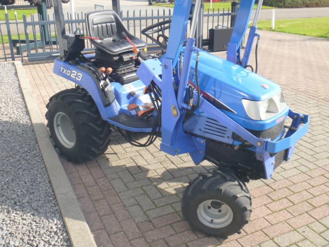 Iseki TXG23 4wd HST - Afbeelding 2