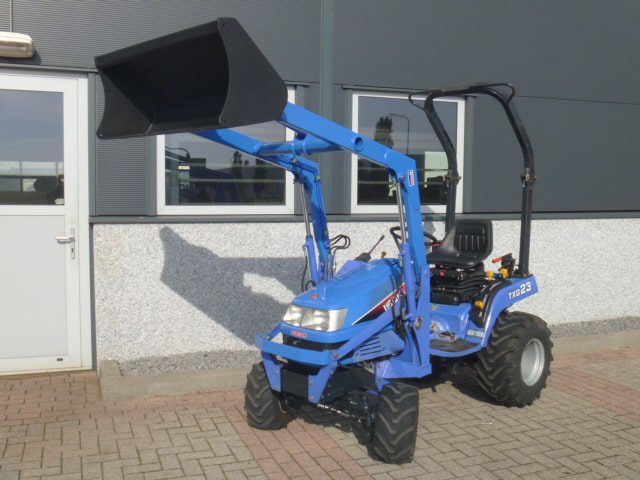 Iseki TXG23 4wd HST - Afbeelding 3