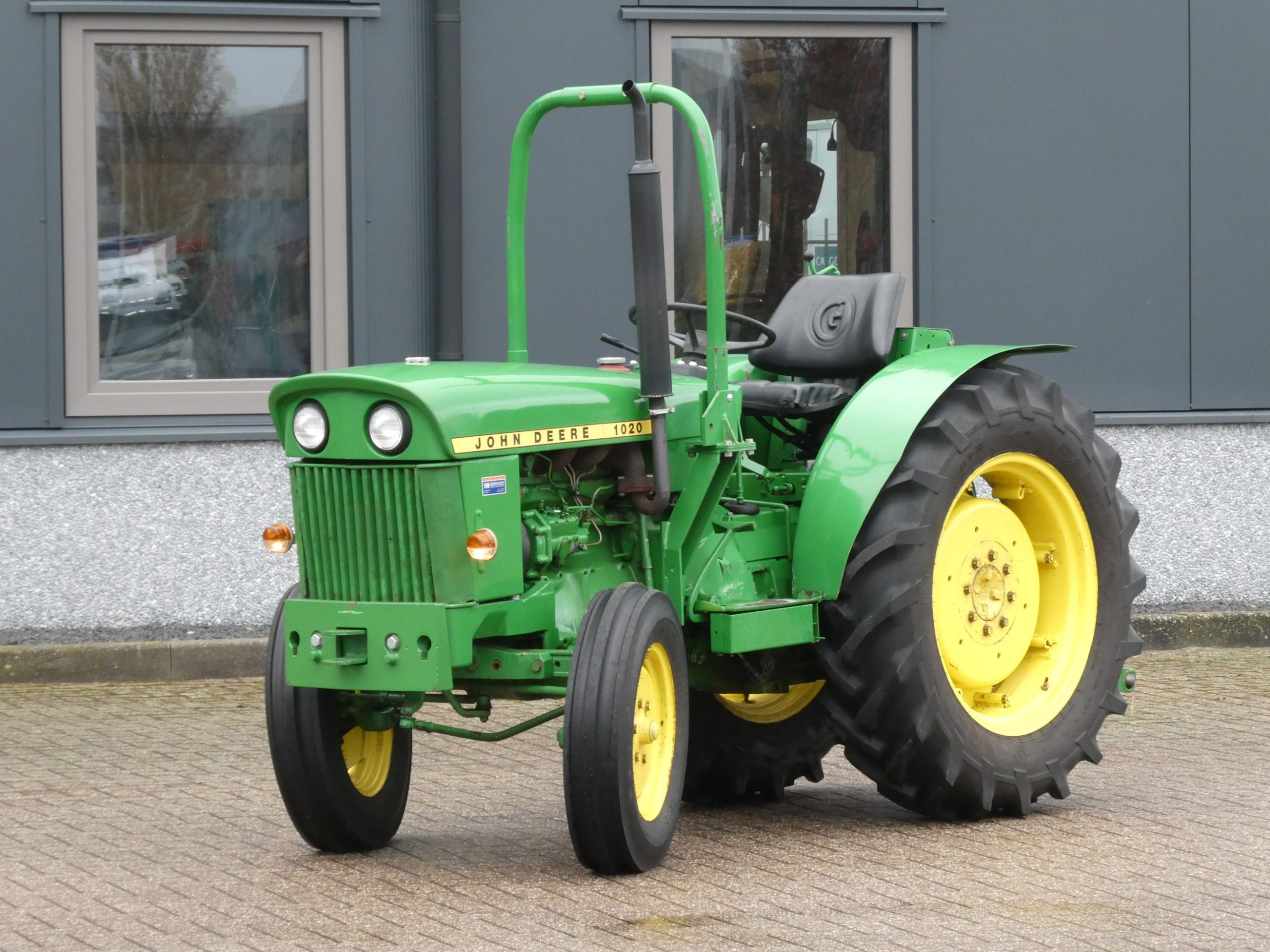 John Deere 1020 2wd