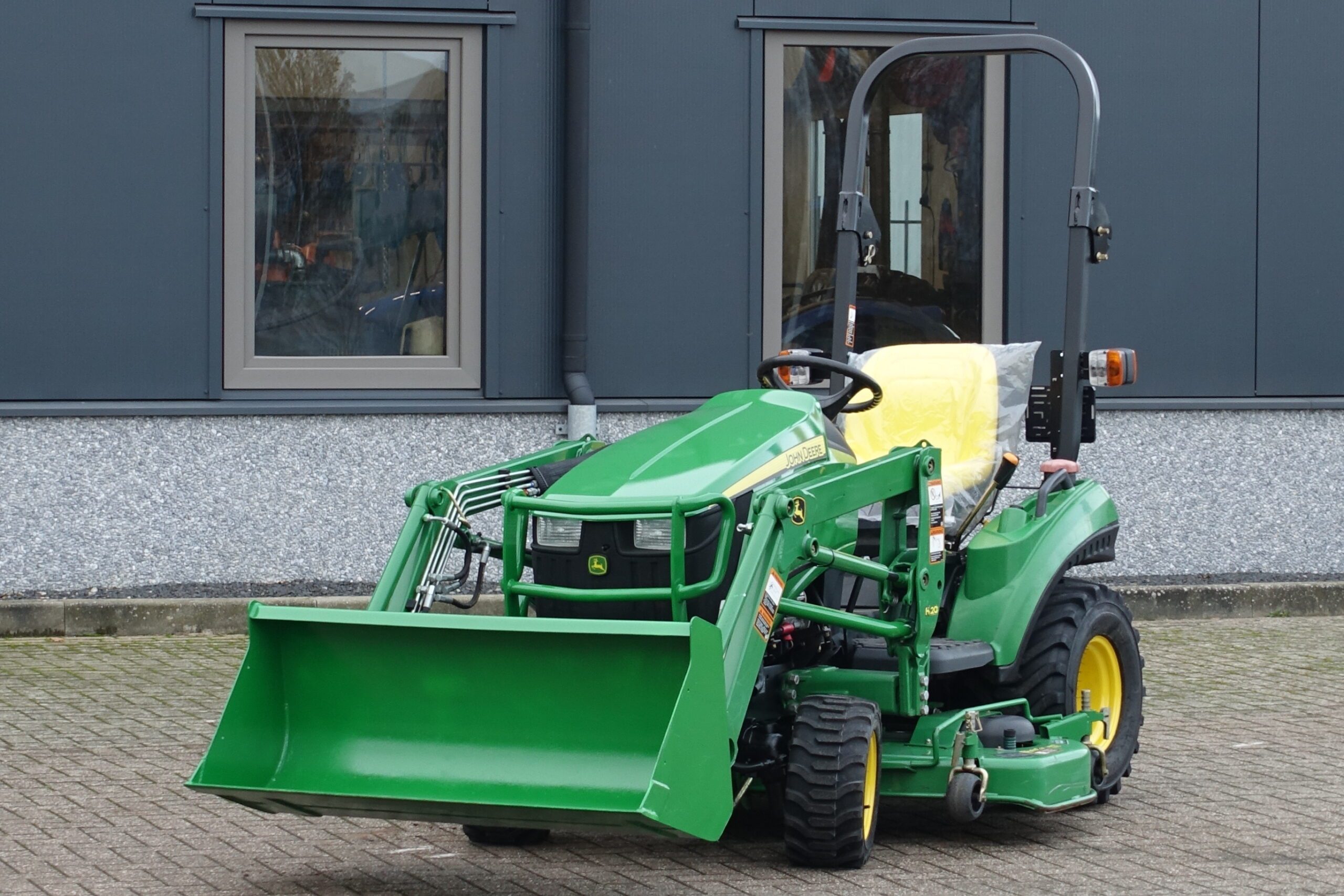 John Deere 1023E 4wd HST