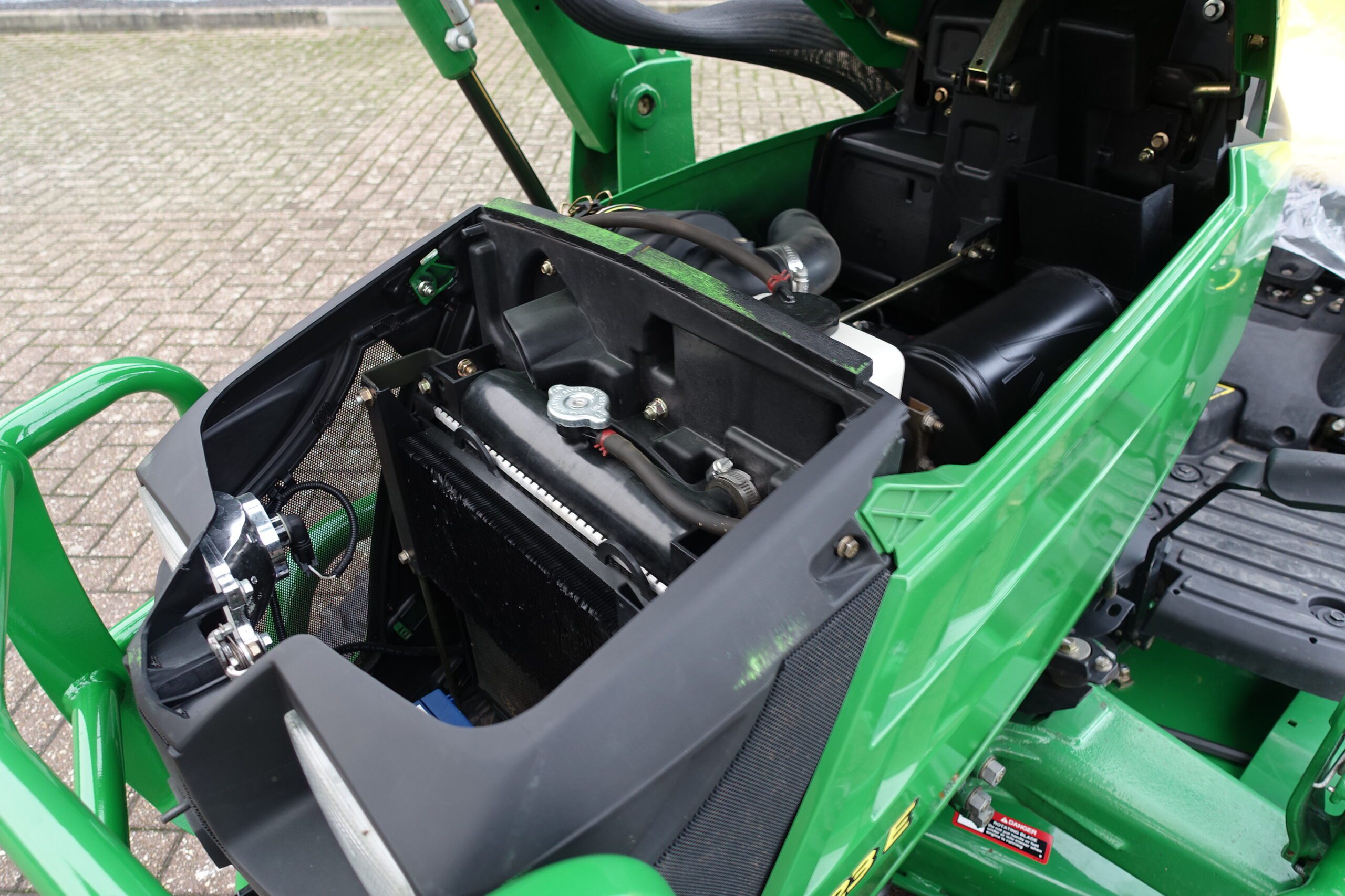 John Deere 1023E 4wd HST - Afbeelding 35