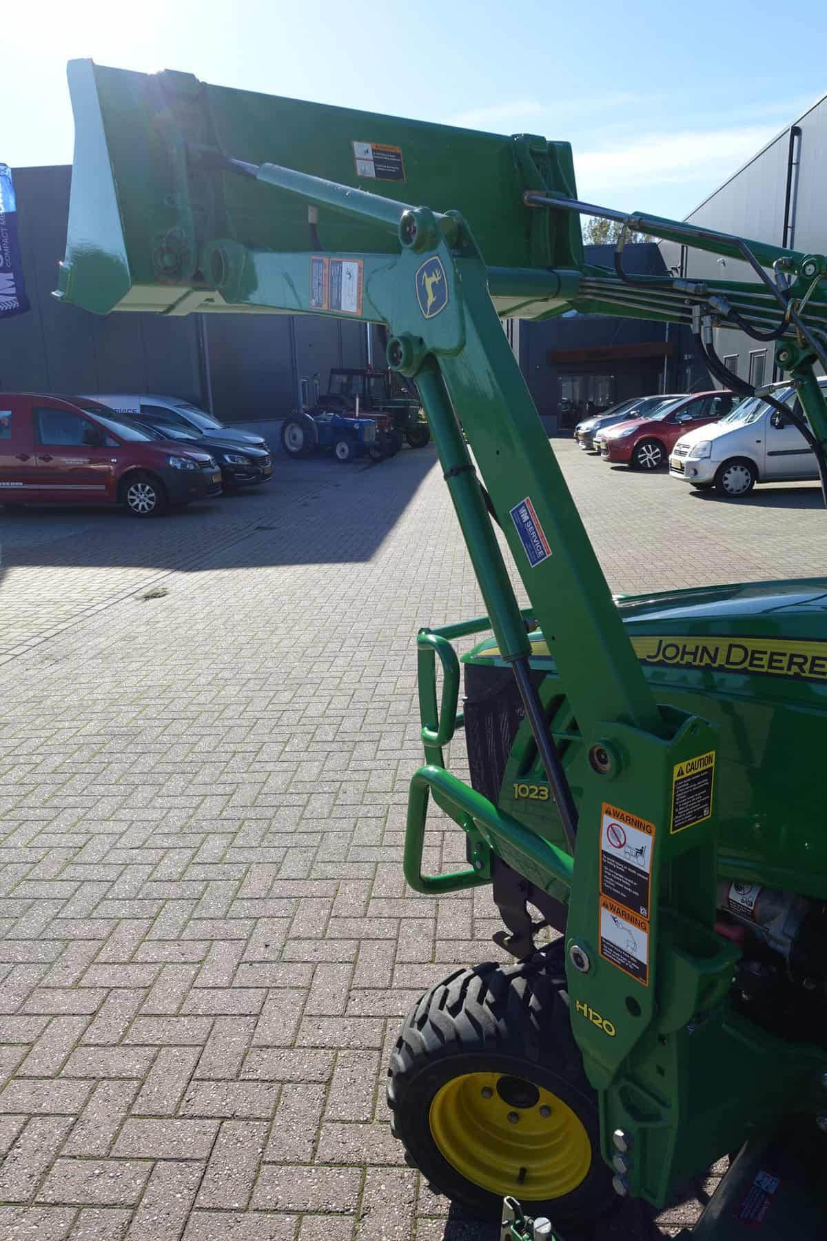 John Deere 1023E 4wd HST - Afbeelding 17
