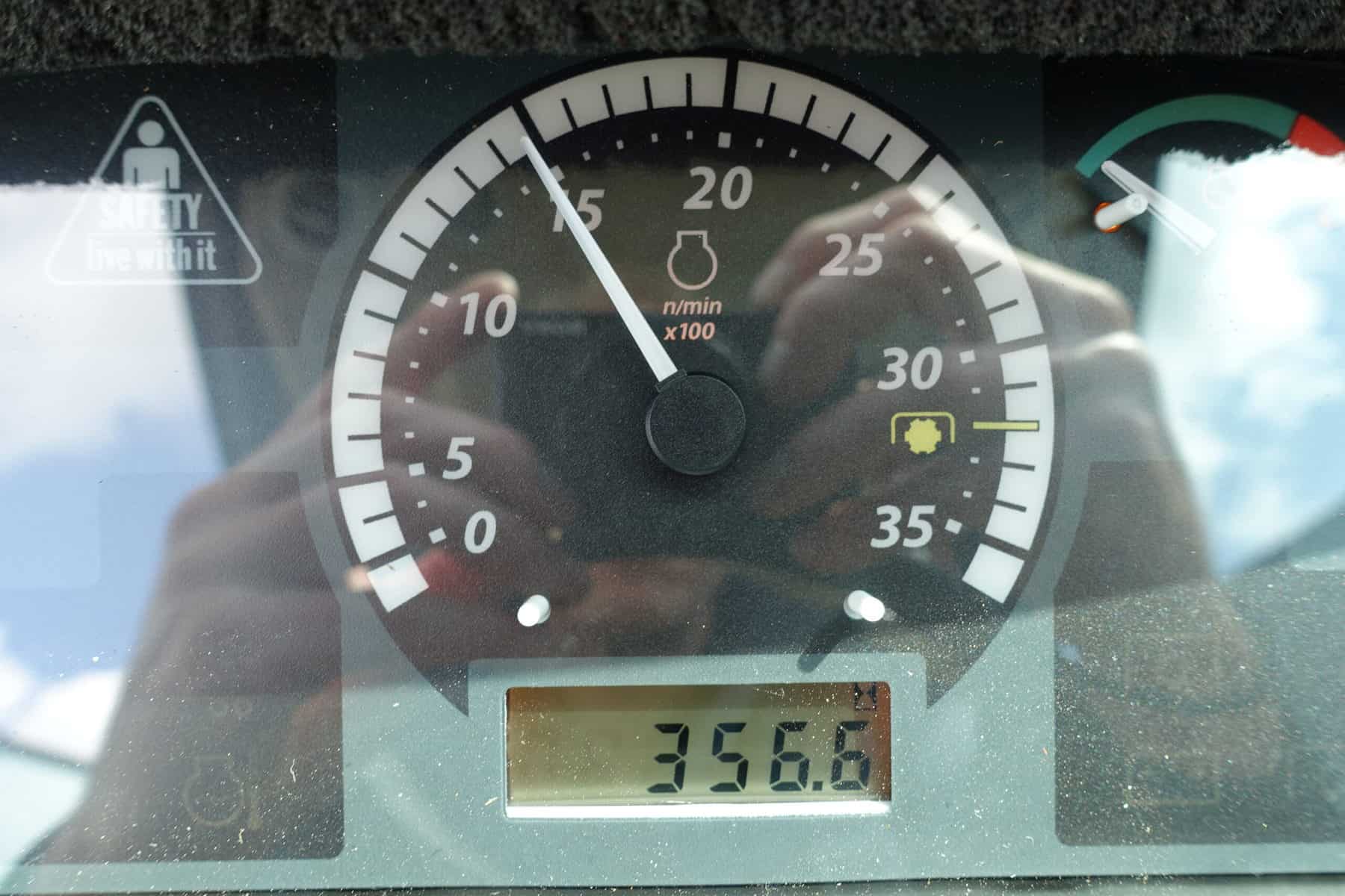 John Deere 1026R 4wd HST - Afbeelding 11