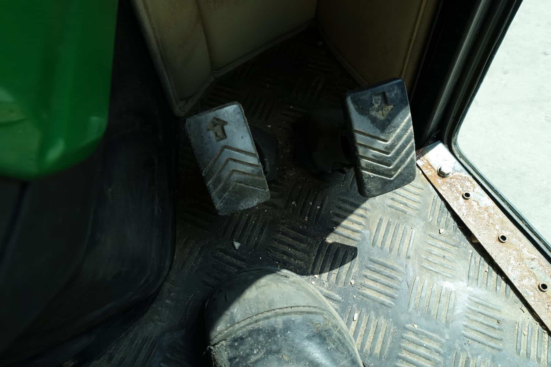 John Deere 1026R 4wd HST - Afbeelding 13