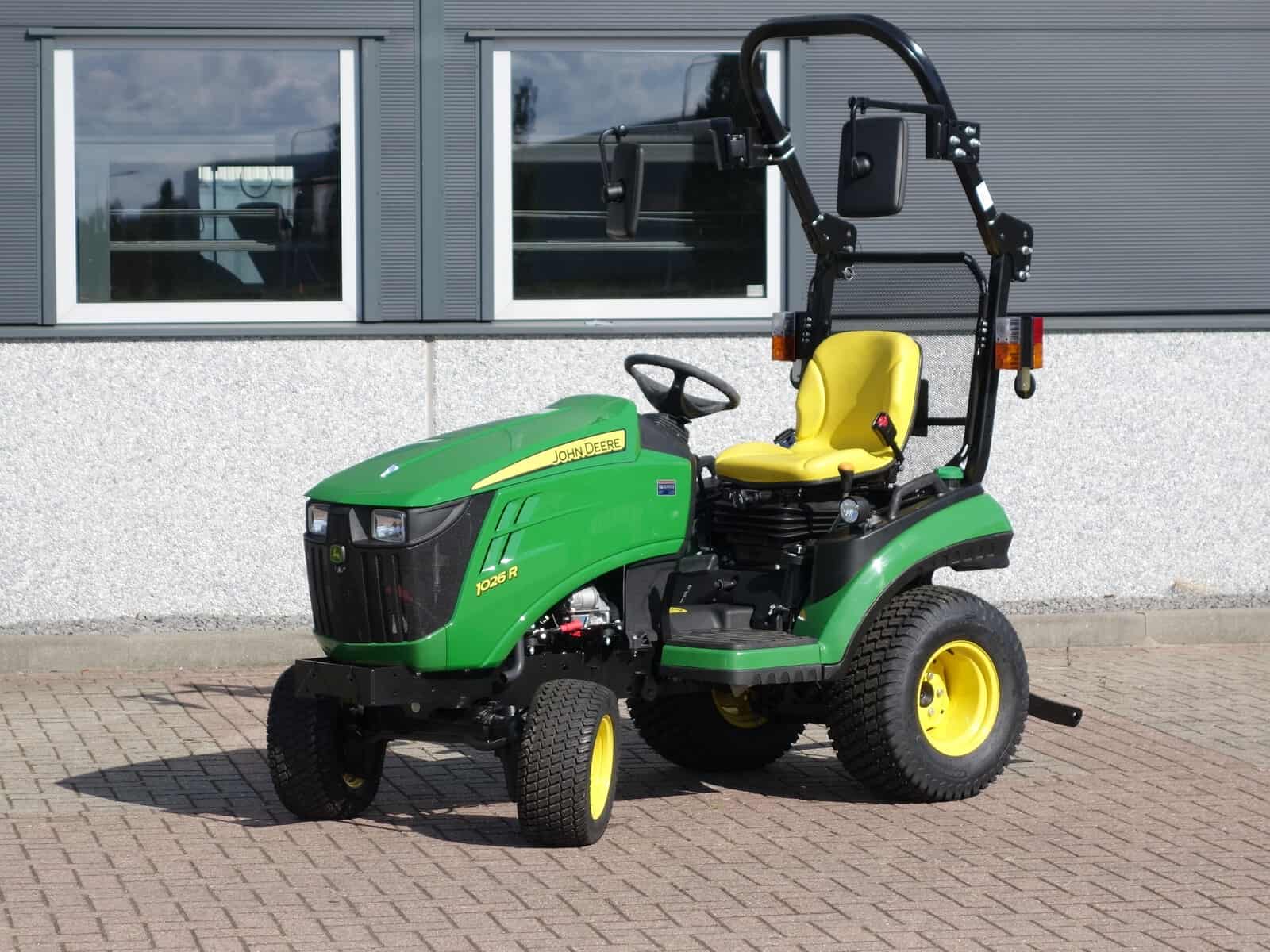 John Deere 1026R 4wd HST
