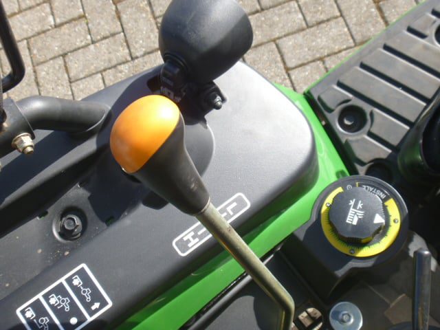 John Deere 1026R - Afbeelding 15