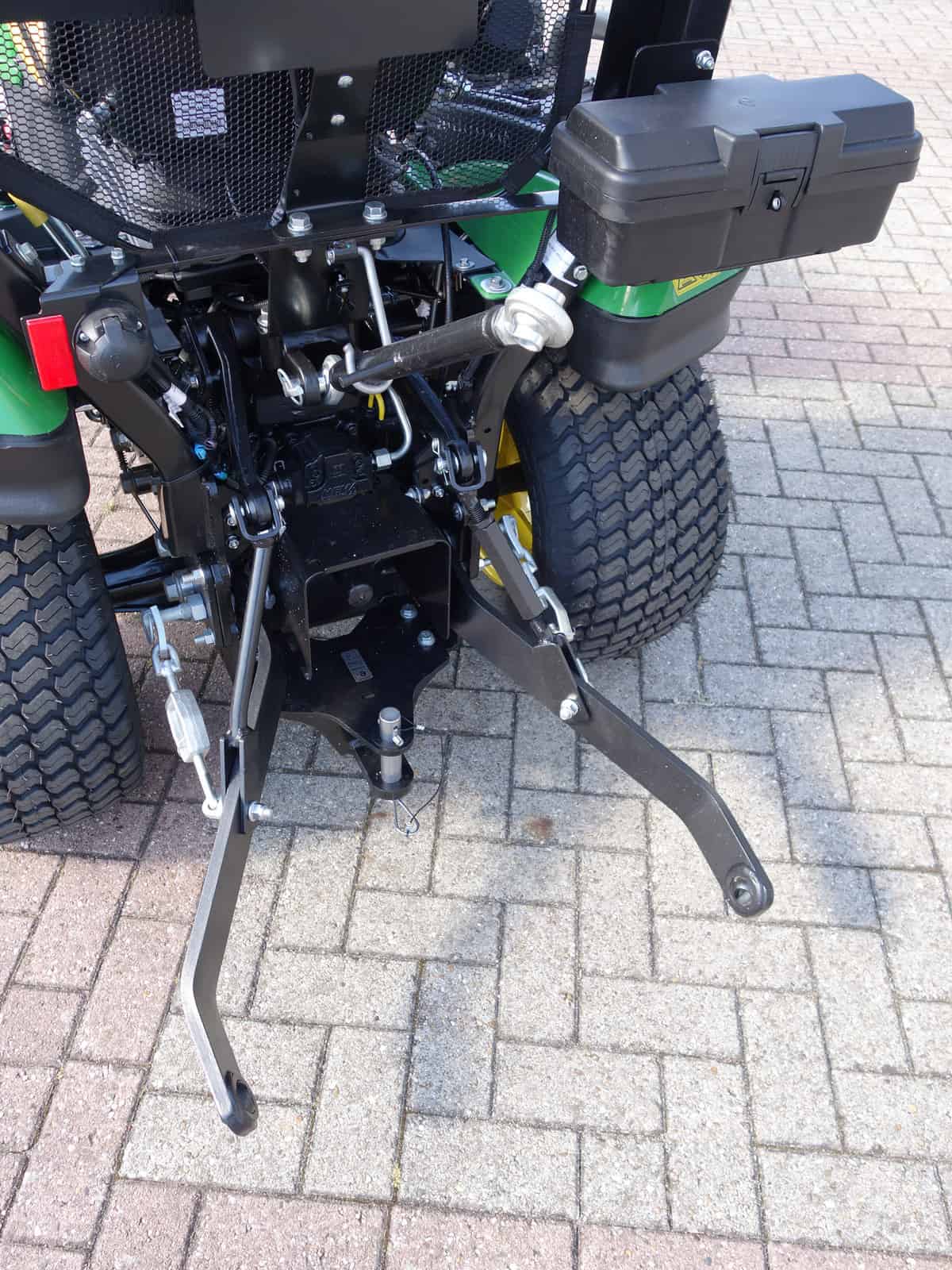 John Deere 1026R 4wd HST - Afbeelding 16