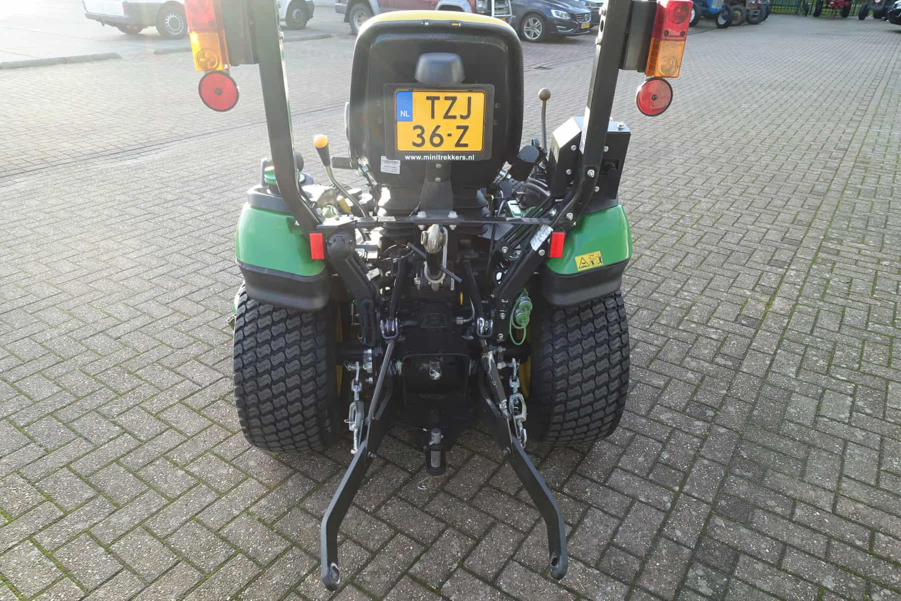 John Deere 1026R 4wd HST - Afbeelding 18