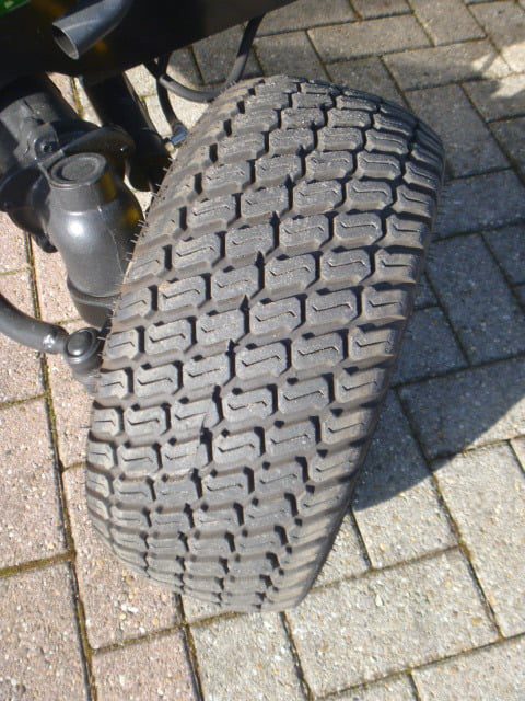 John Deere 1026R - Afbeelding 21